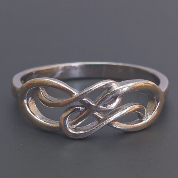 Sterling Silver Infinity Knot Ring — Openwork Figure-Eight, Size 8, 925 - Picture 8 of 11